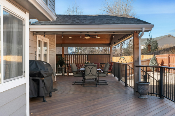 divi service section image 3